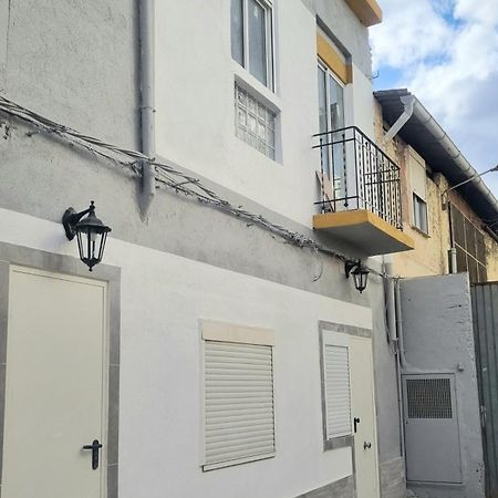 Apartamentos Aeropuerto Valencia Manises Exterior photo